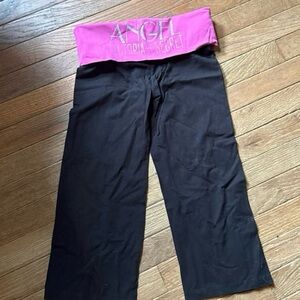 Victoria's Secret Pink and Black Cropped Pants